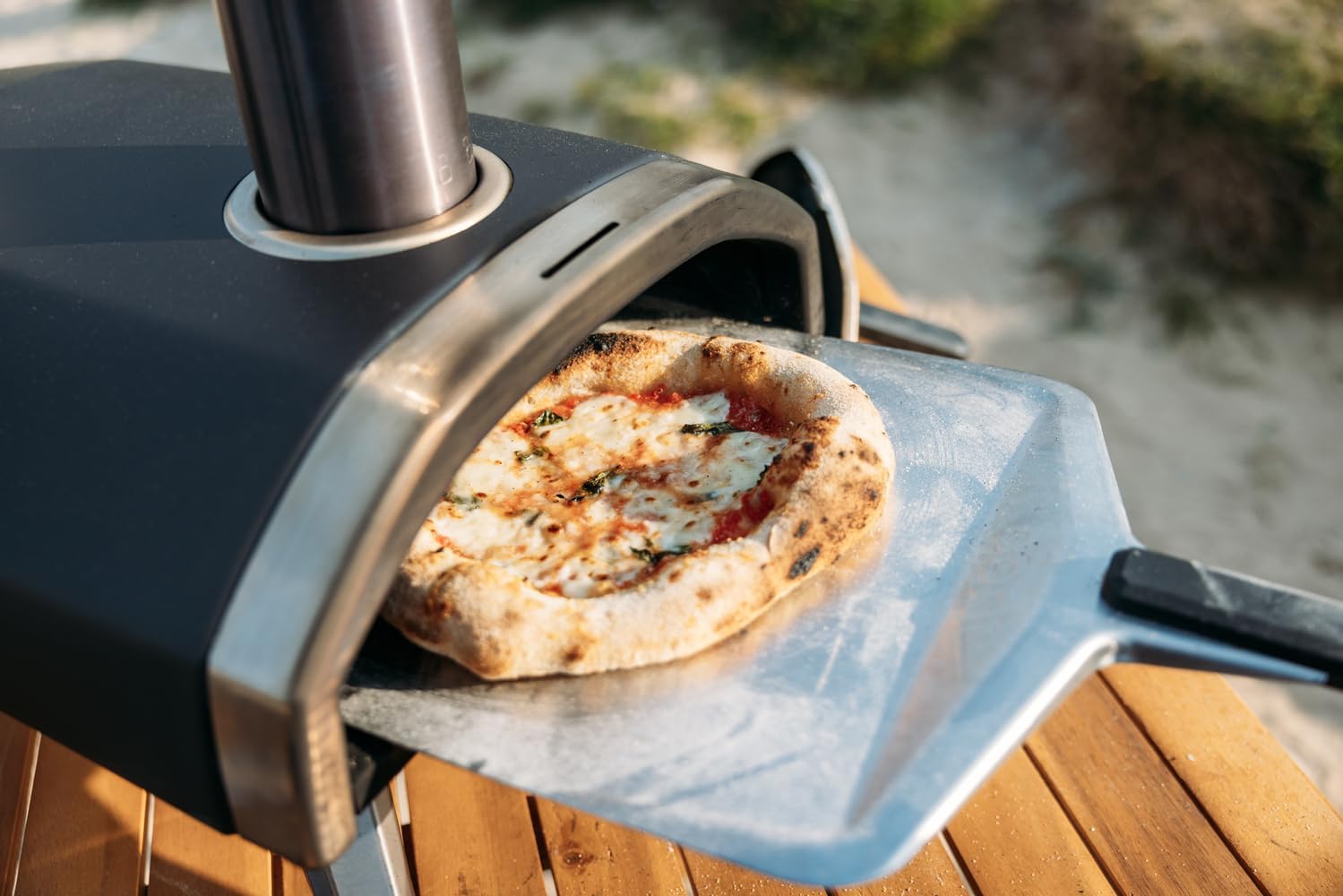 Fyra 12 wood-fired pizza oven - Outdoor wood-fired pizza oven - Portable pizza oven - Pellet pizza oven - Oven