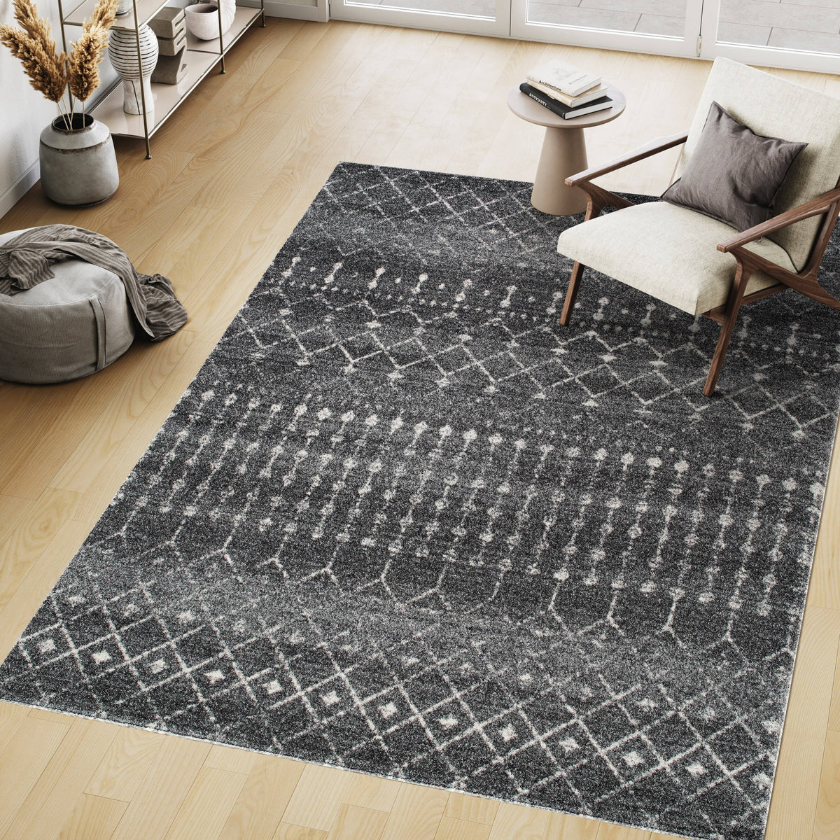 nuLOOM Blythe Moroccan Dark Grey 4' x 6' Area Rug - Product image 1