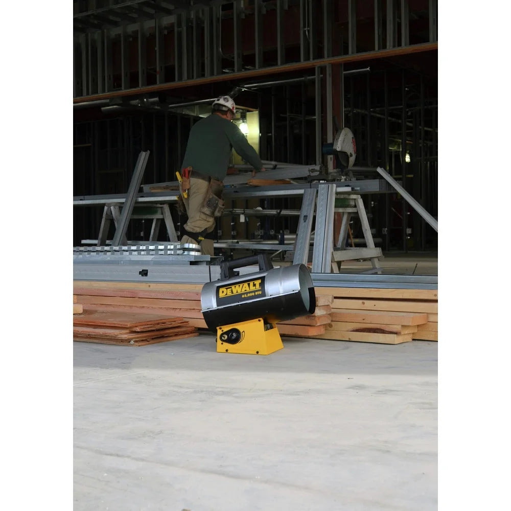 Dewalt 65, 000 BTU Industrial Jobsite Portable Cordless Forced Air Propane Heater - Product image 2